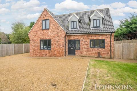 3 bedroom detached house for sale, Lynn Road, Swaffham