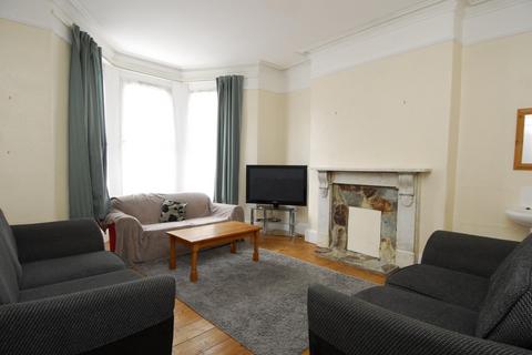 4 bedroom house to rent, Baring Street, Plymouth PL4