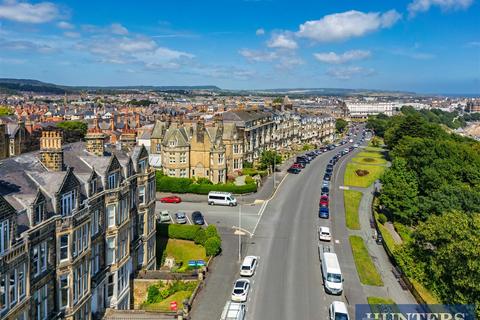 2 bedroom apartment for sale, Esplanade, Scarborough