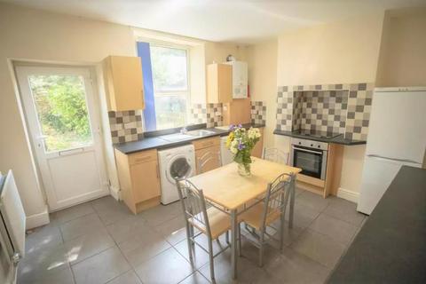 3 bedroom house to rent, School Road, Sheffield S10