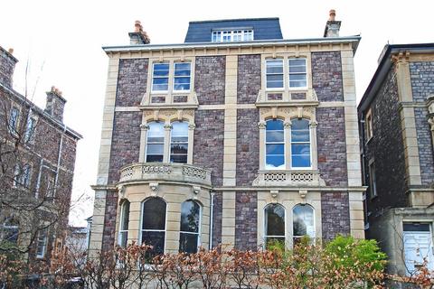 3 bedroom apartment to rent, All Saints Road, Bristol BS8