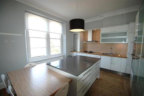 3 bedroom apartment to rent, All Saints Road, Bristol BS8