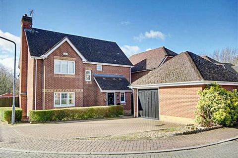 4 bedroom detached house for sale, Luxford Place, Sawbridgeworth, CM21