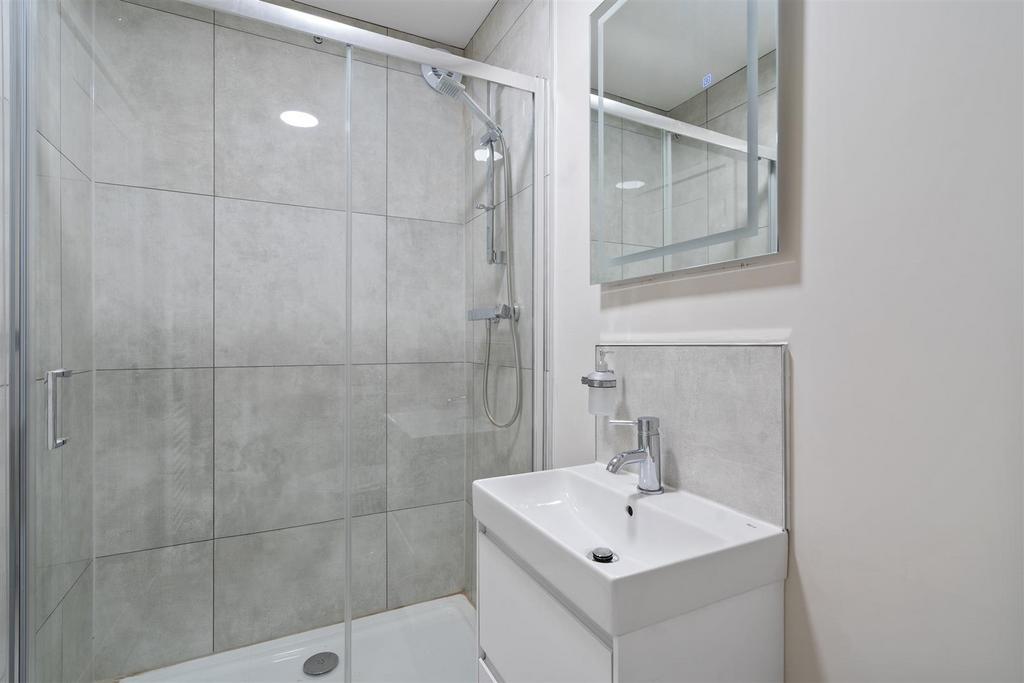 49 Ferndale Road, Hall Green, B28 9 AU 11.jpg