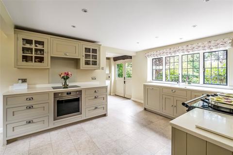 5 bedroom detached house for sale, Woodland Drive, East Horsley, Surrey, KT24