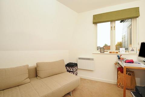 2 bedroom flat for sale, Muswell Hill Road, Highgate