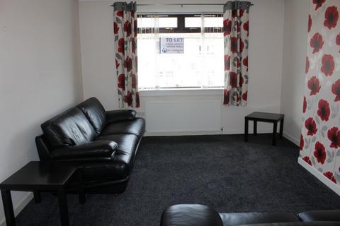 2 bedroom flat to rent, MacBeth Road, Stewarton, East Ayrshire, KA3