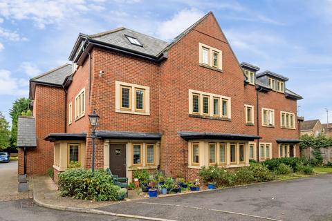 2 bedroom flat for sale, Ascot,  Berkshire,  SL5