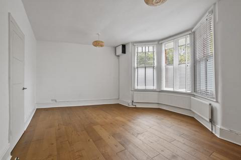 2 bedroom flat to rent, Ground Floor Flat, Muswell Hill Place, Muswel Hill, N10