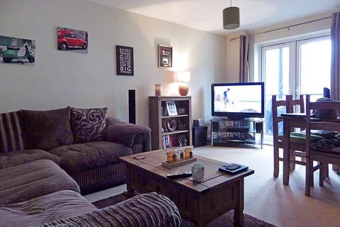 2 bedroom apartment to rent, Coxhill Way, Aylesbury HP21