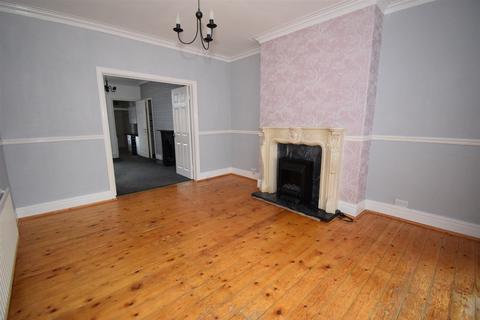 2 bedroom flat for sale, Warwick Road, South Shields