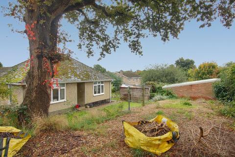 3 bedroom detached bungalow for sale, Romsey