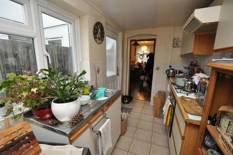 3 bedroom terraced house for sale, Wellington Street, Burton-On-Trent DE14