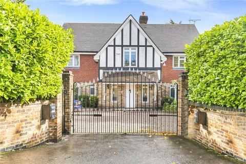 6 bedroom detached house for sale, Wood Ride, Hadley Wood, EN4