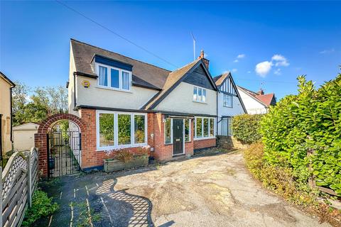 Radlett Road, Frogmore, St. Albans, Hertfordshire, AL2