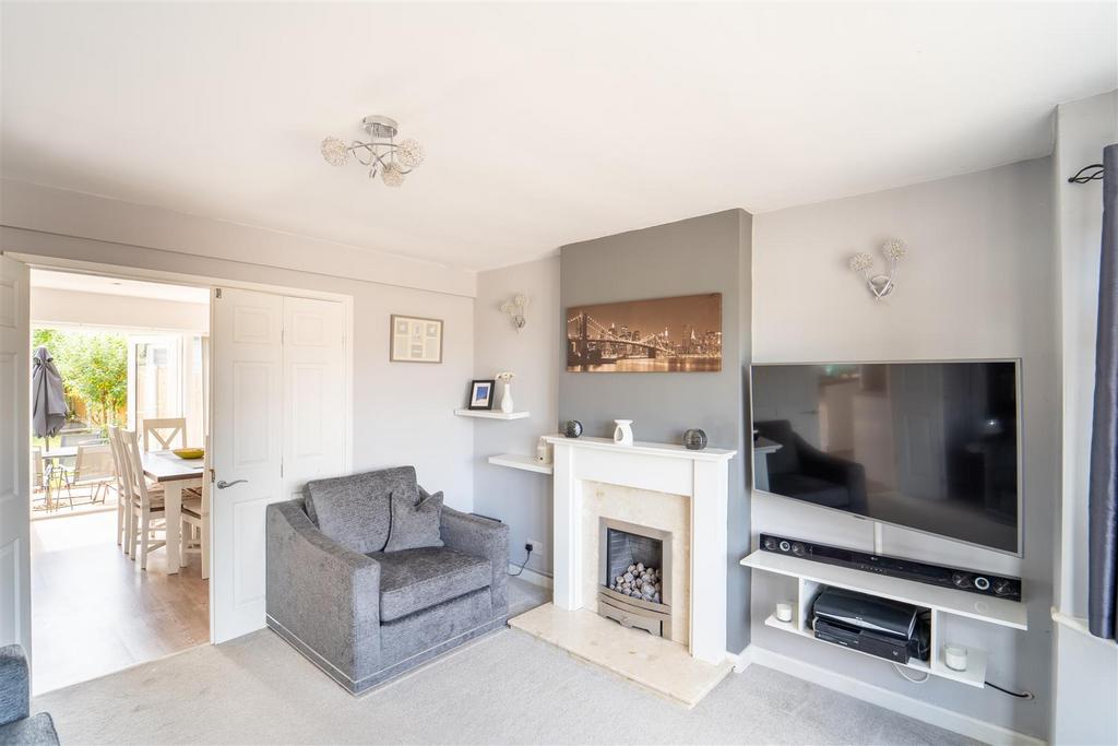 Dovedale Avenue