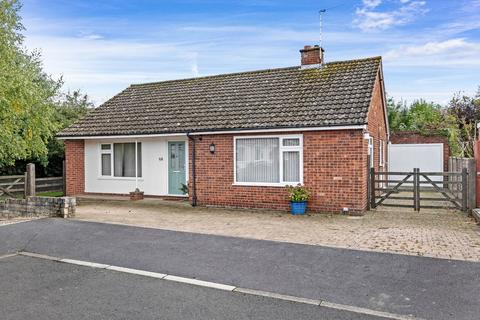 3 bedroom detached bungalow for sale, 38 Oakfield Close, Kempsey, Worcester.  WR5 3PS