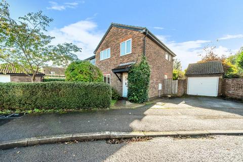 3 bedroom semi-detached house for sale, Thatcham,  Berkshire,  RG19