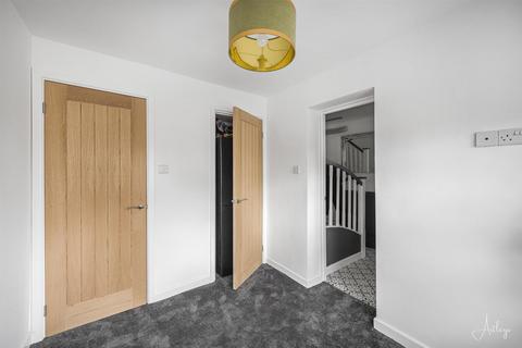 30 Nightingale Park, Neath, SA11 3RX