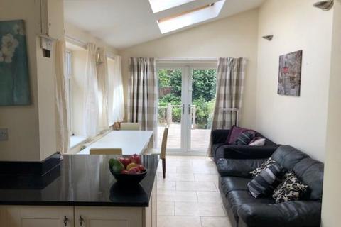 7 bedroom house share to rent, Henry Road