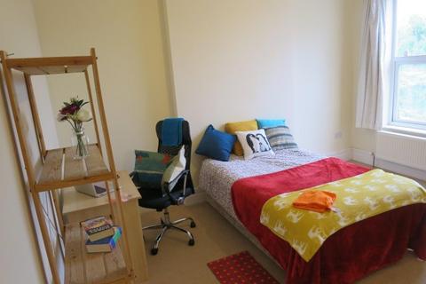 7 bedroom house share to rent, Henry Road