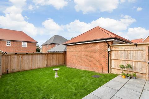 4 bedroom semi-detached house for sale, Jupiter Grove, Faversham, Kent