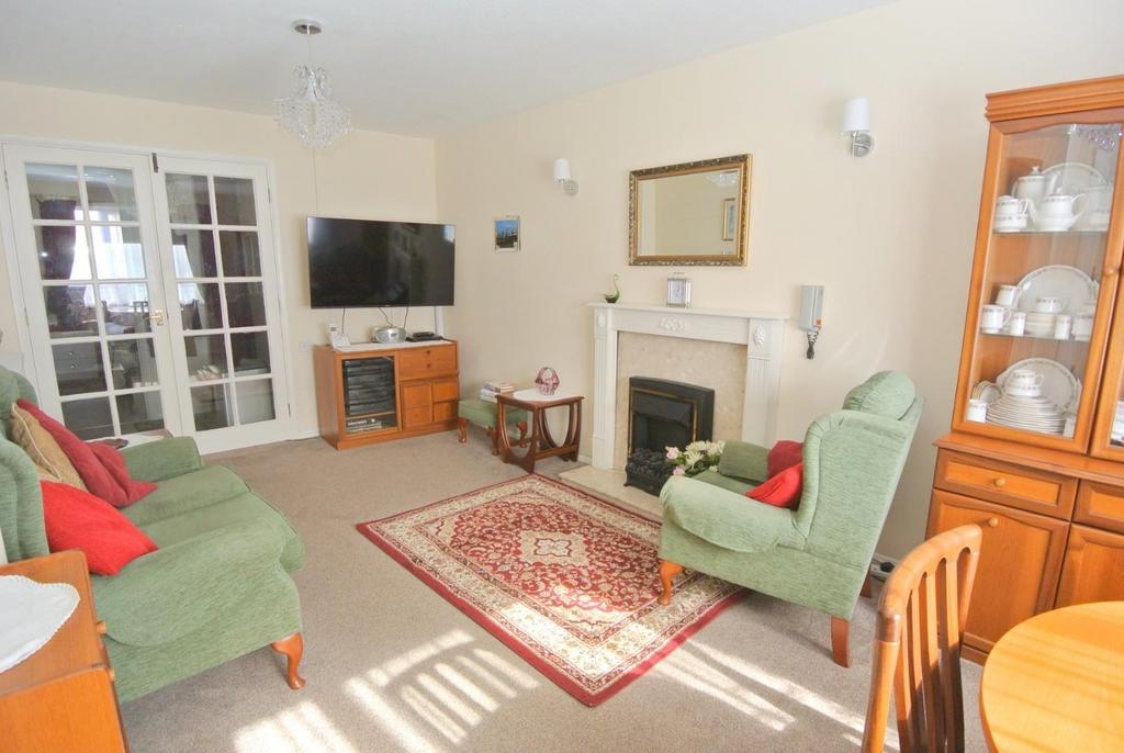 Berryscroft Court... 2 bed retirement property for sale £190,000