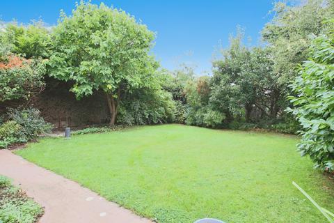 3 bedroom detached bungalow for sale, Easenby Avenue, Kirk Ella, Hull, East Riding of Yorkshire, HU10 7JP
