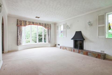 3 bedroom detached bungalow for sale, Easenby Avenue, Kirk Ella, Hull, East Riding of Yorkshire, HU10 7JP