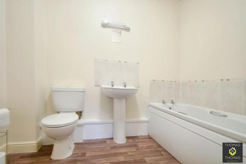 2 bedroom flat for sale, Bristol Road, Quedgeley