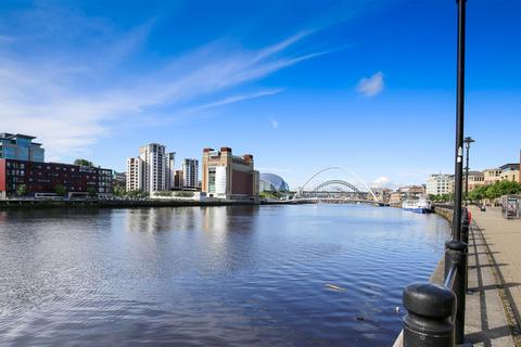 3 bedroom penthouse to rent, Mariners Wharf, Newcastle Upon Tyne NE1