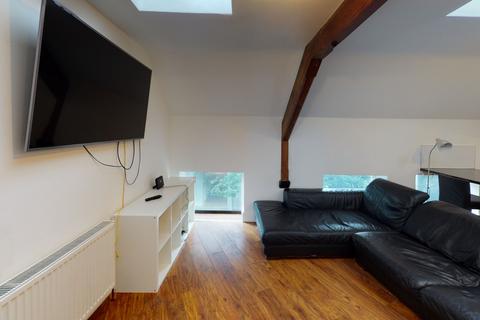 undefined, Flat 2, 54 Glasshouse Street, Nottingham, Nottinghamshire, NG1