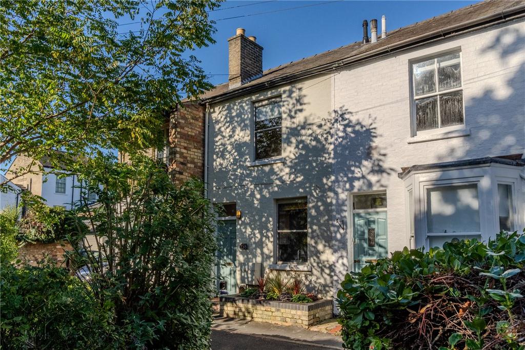 City Road, Cambridge, CB1 2 bed terraced house for sale £675,000
