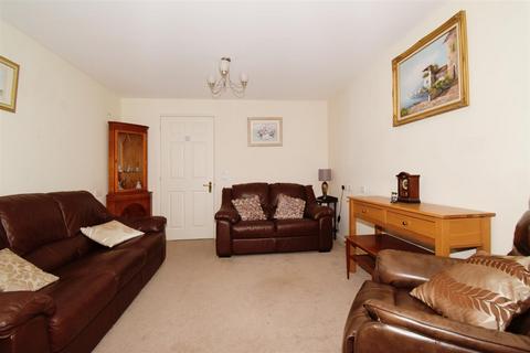 1 bedroom apartment for sale, Rowleys Court, Sandhurst Street, Oadby, Leicester