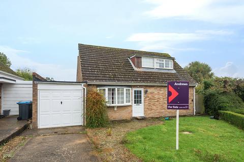 2 bedroom bungalow for sale, Viner Close, Oxfordshire OX28