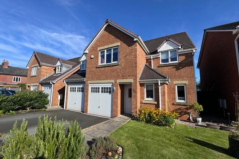 5 bedroom detached house for sale, Regency Gardens, New Longton, Preston, PR4