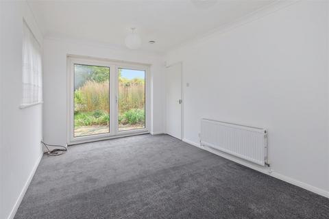 31 Millstream Close, Whitstable, CT5 1RG