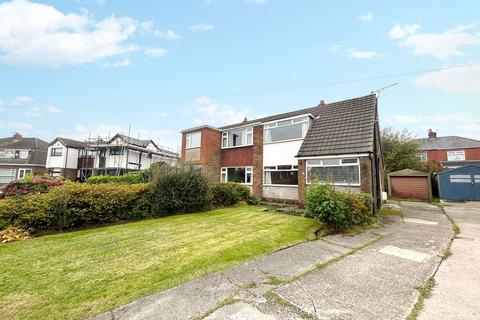 3 bedroom semi-detached house for sale, Kinross Avenue, Ashton-in-Makerfield, Wigan, WN4 0UB