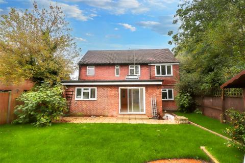 4 bedroom detached house for sale, Caradon Close, Woking GU21