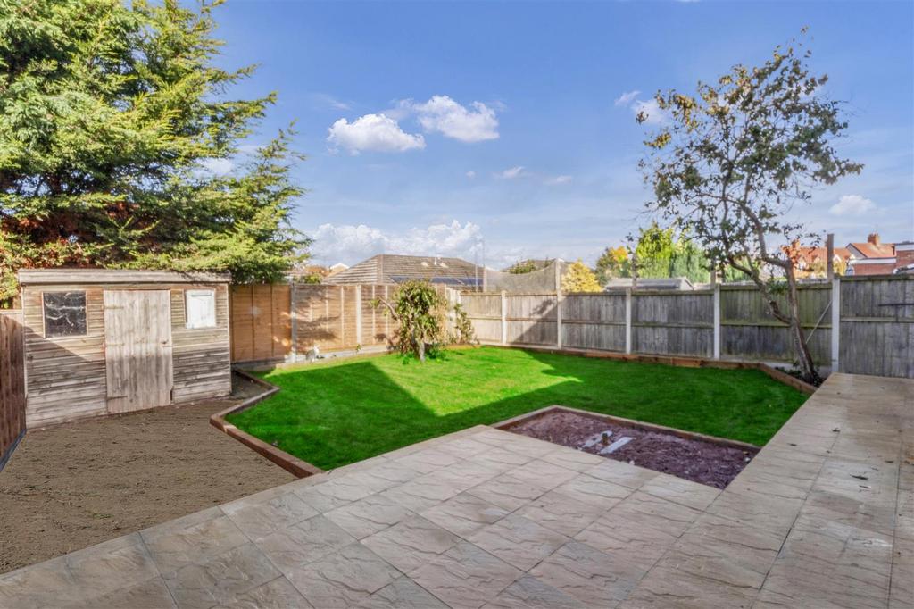 Garden 2.jpg