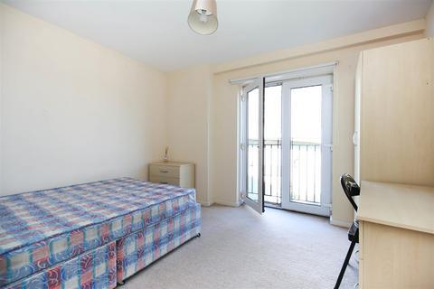 3 bedroom apartment to rent, Rialto Building, Newcastle Upon Tyne NE1