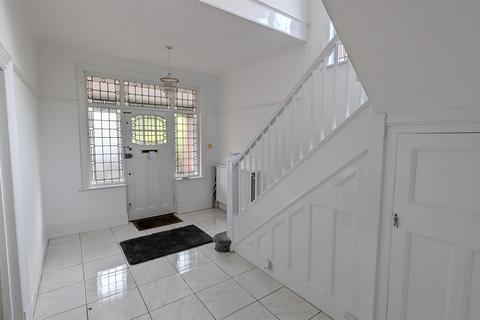 6 bedroom house to rent, Lennox Road South, Southsea