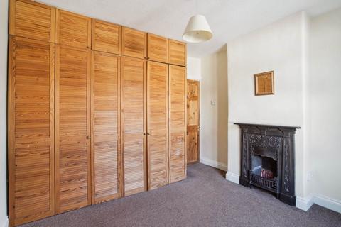 11 Glencoe Road, Bushey, WD23 3DP