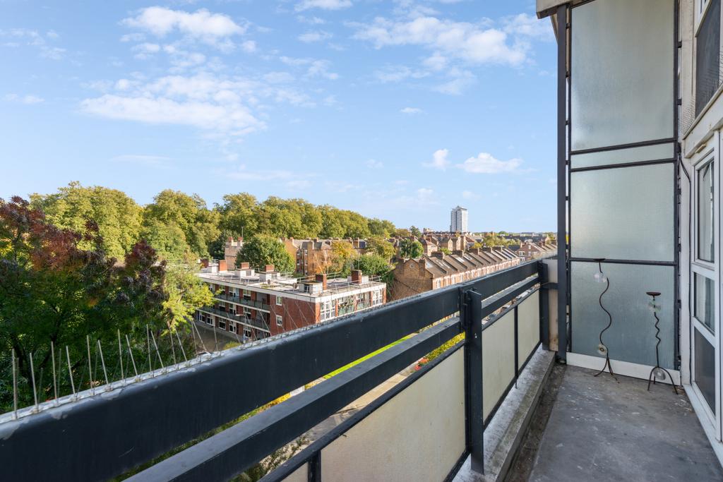 Apartment in London - View 4