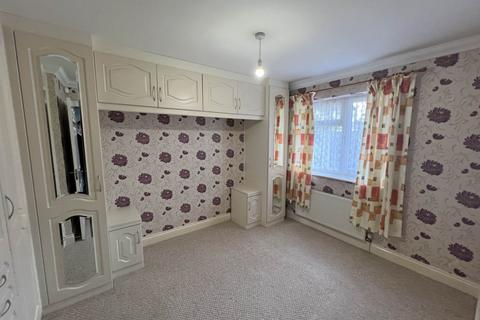 2 Campden Way, Dagenham, RM8 2JF