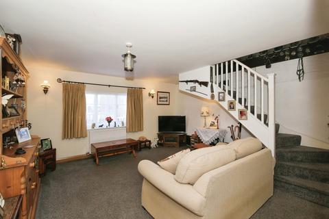 3 bedroom cottage for sale, Low Cross, Peterborough PE7