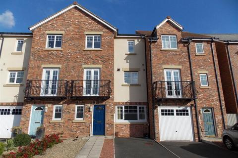 6 bedroom terraced house to rent, 8 Faraday Court, Sheraton Park Durham