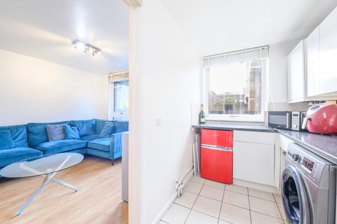 1 bedroom flat to rent, Odhams Walk, London