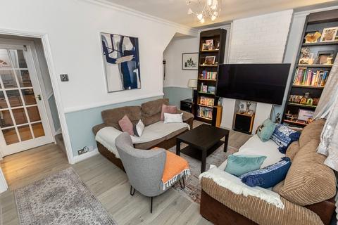 2 bedroom terraced house for sale, Elmscott Road, BROMLEY, Kent, BR1