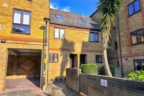 3 bedroom terraced house for sale, Brunswick Quay, Surrey Docks, SE16